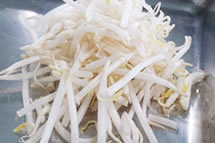 冷凍に不向きな「もやし」